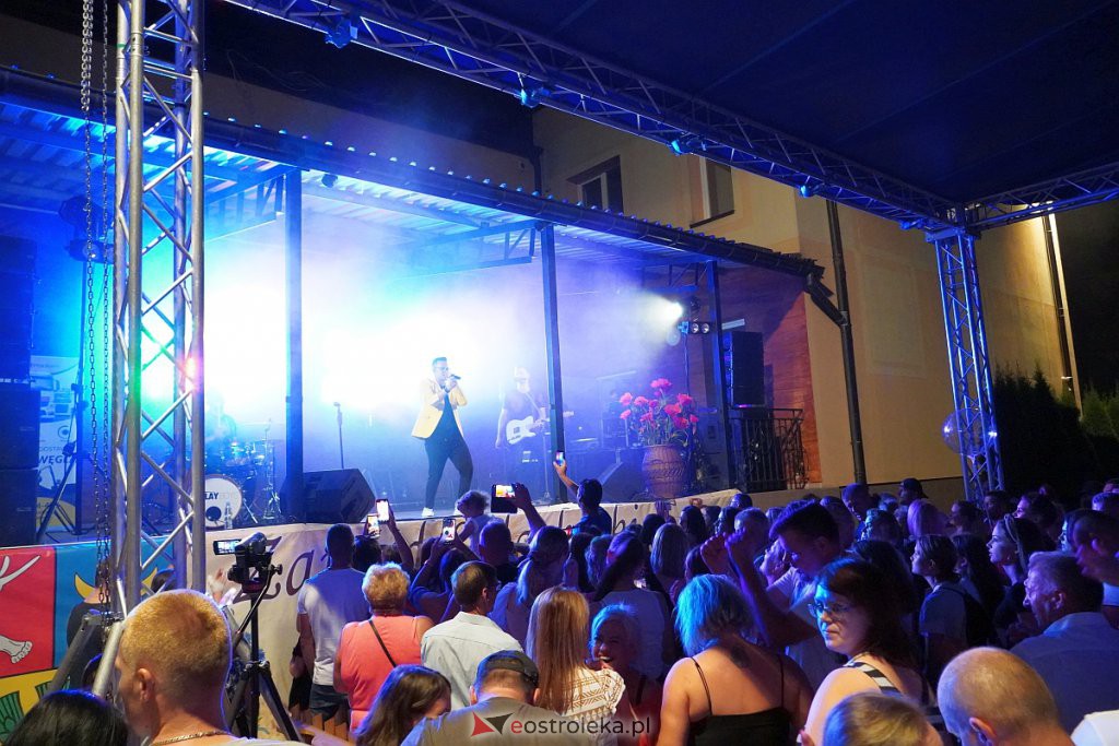 Dożynki w Troszynie - koncert zespołów Szpilki i Playboys [28.08.20222] - zdjęcie #121 - eOstroleka.pl