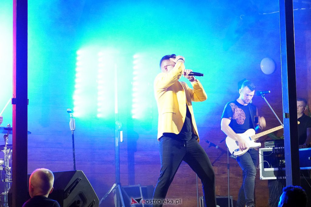 Dożynki w Troszynie - koncert zespołów Szpilki i Playboys [28.08.20222] - zdjęcie #118 - eOstroleka.pl