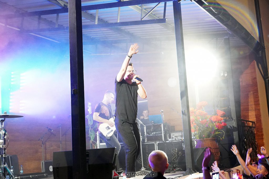 Dożynki w Troszynie - koncert zespołów Szpilki i Playboys [28.08.20222] - zdjęcie #90 - eOstroleka.pl