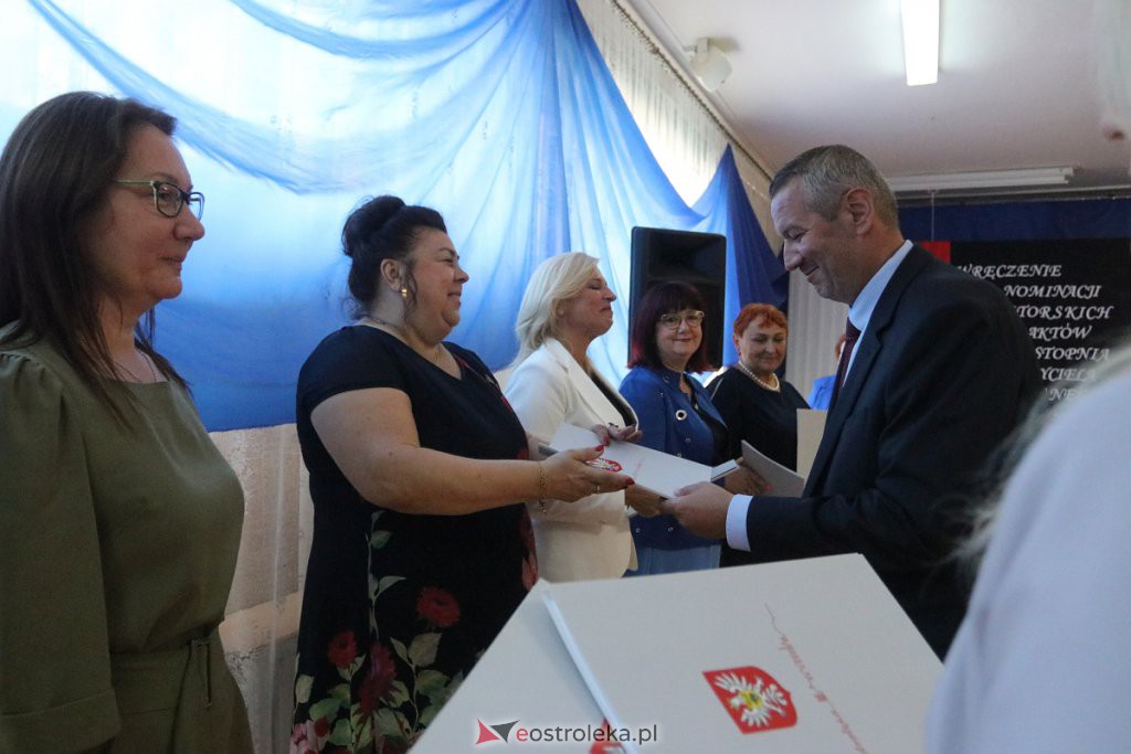 Nominacje dyrektorskie i nauczycieli mianowanych [30.08.2022] - zdjęcie #3 - eOstroleka.pl