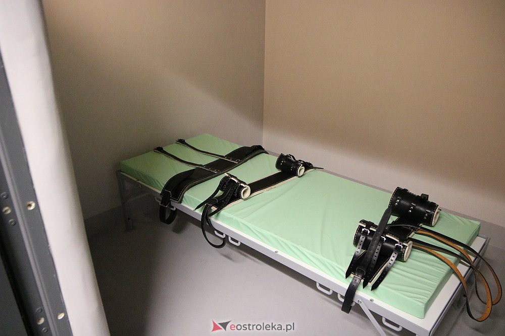 Otwarcie nowych pawilonów w Zakładzie Karnym w Przytułach Starych [30.08.2022] - zdjęcie #30 - eOstroleka.pl