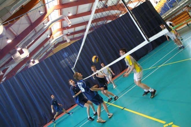 IX Mistrzostwa Miasta Ostrołęki Szkół Średnich (16-03-2011) - zdjęcie #36 - eOstroleka.pl