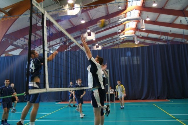 IX Mistrzostwa Miasta Ostrołęki Szkół Średnich (16-03-2011) - zdjęcie #29 - eOstroleka.pl