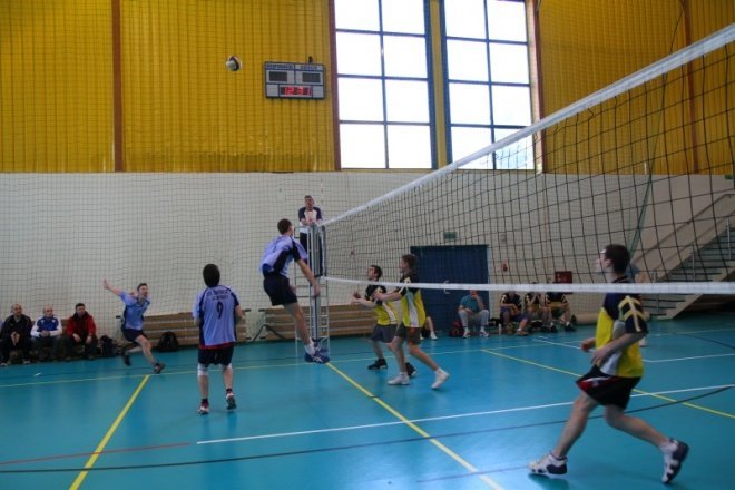 IX Mistrzostwa Miasta Ostrołęki Szkół Średnich (16-03-2011) - zdjęcie #5 - eOstroleka.pl