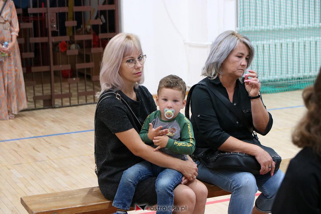Rozpoczęcie roku szkolnego w ZSZ nr 3 w Ostrołęce [01.09.2022] - zdjęcie #31 - eOstroleka.pl