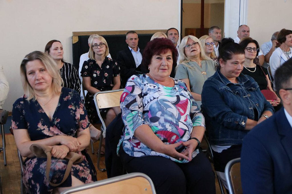 Rozpoczęcie roku szkolnego w ZSZ nr 1 [01.09.2022] - zdjęcie #31 - eOstroleka.pl