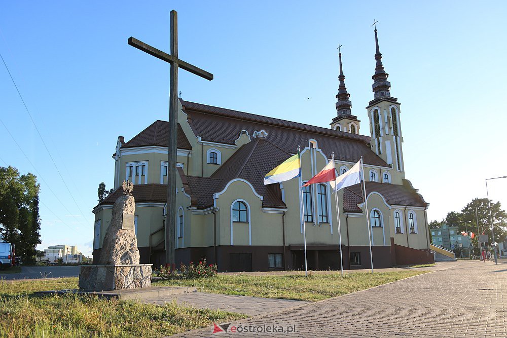 Ostrołęczanie uczcili pamięć ofiar II Wojny Światowej [01.09.2022] - zdjęcie #2 - eOstroleka.pl