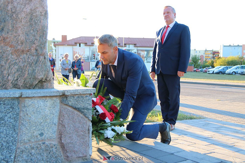 Ostrołęczanie uczcili pamięć ofiar II Wojny Światowej [01.09.2022] - zdjęcie #14 - eOstroleka.pl