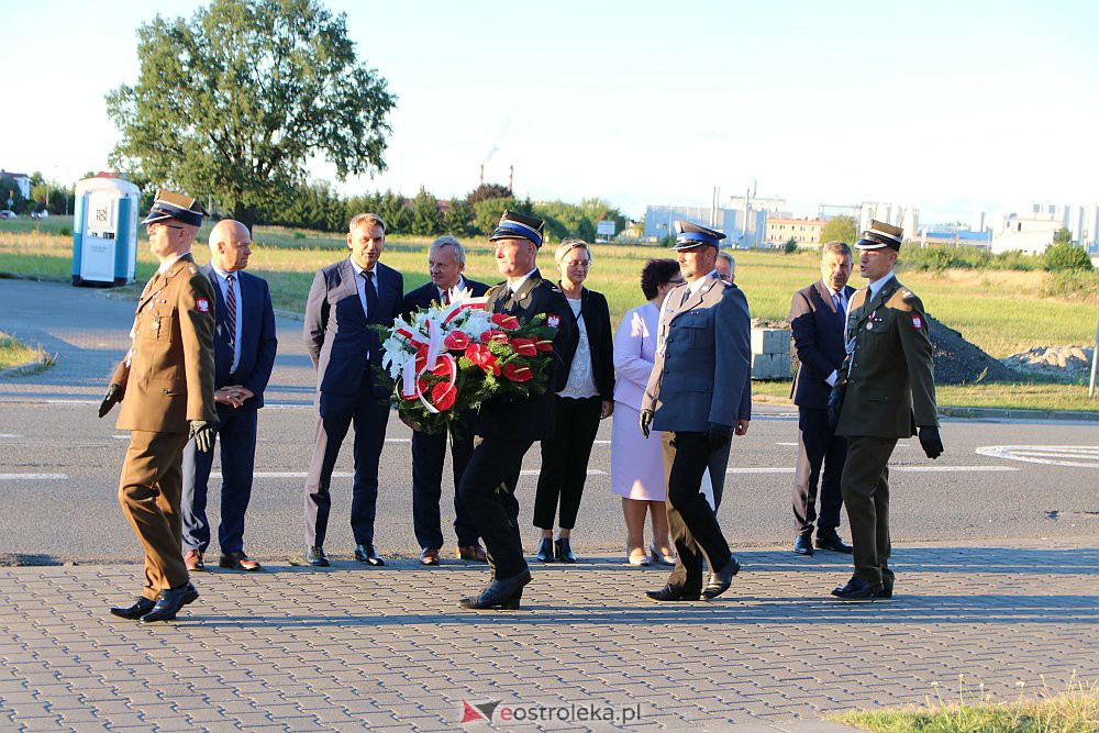 Ostrołęczanie uczcili pamięć ofiar II Wojny Światowej [01.09.2022] - zdjęcie #27 - eOstroleka.pl