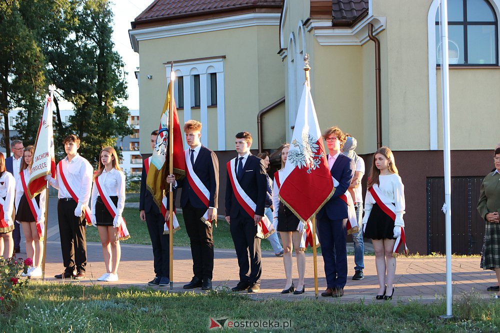 Ostrołęczanie uczcili pamięć ofiar II Wojny Światowej [01.09.2022] - zdjęcie #10 - eOstroleka.pl