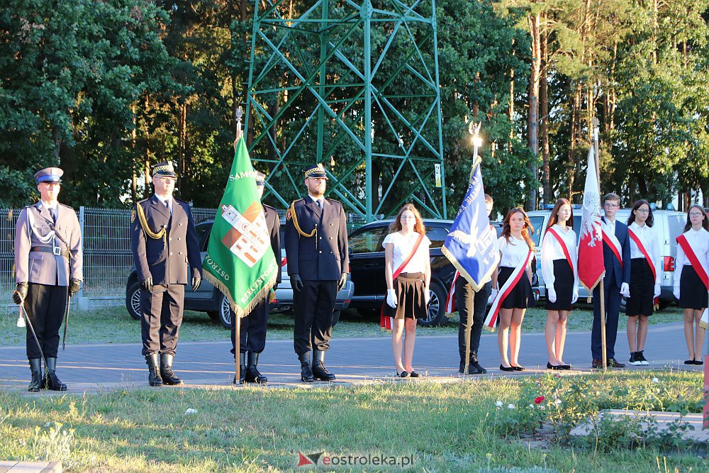 Ostrołęczanie uczcili pamięć ofiar II Wojny Światowej [01.09.2022] - zdjęcie #8 - eOstroleka.pl