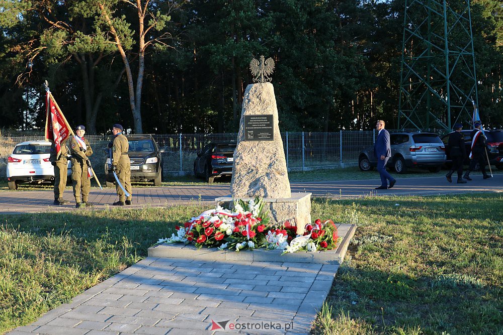 Ostrołęczanie uczcili pamięć ofiar II Wojny Światowej [01.09.2022] - zdjęcie #1 - eOstroleka.pl