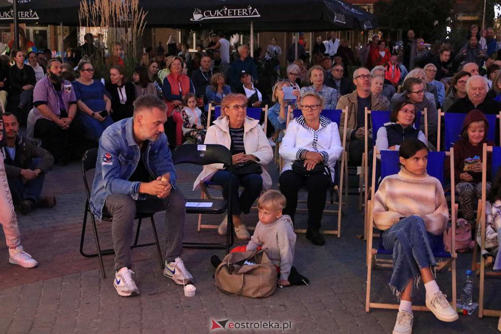 VII Festiwal Muzyczny Ostrołęckie Operalia - Disneyowo Operowo [02.09.2022] - zdjęcie #40 - eOstroleka.pl