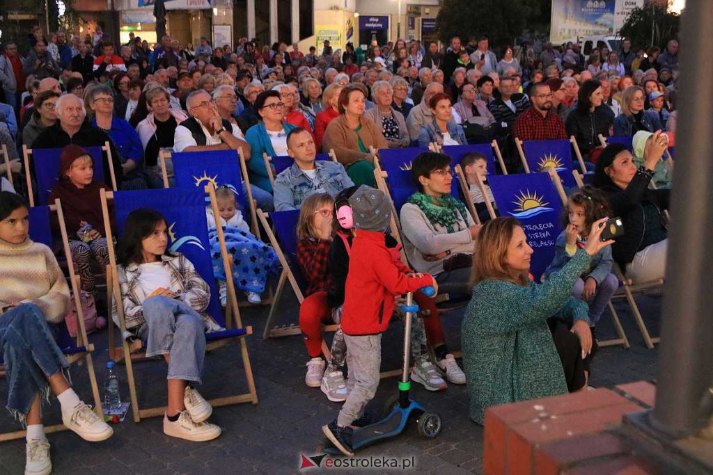 VII Festiwal Muzyczny Ostrołęckie Operalia - Disneyowo Operowo [02.09.2022] - zdjęcie #39 - eOstroleka.pl