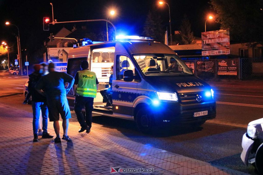 Wypadek przy dworcu PKS w Ostrołęce. Jeden z uczestników był prawdopodobnie pijany [02.09.2022] - zdjęcie #12 - eOstroleka.pl