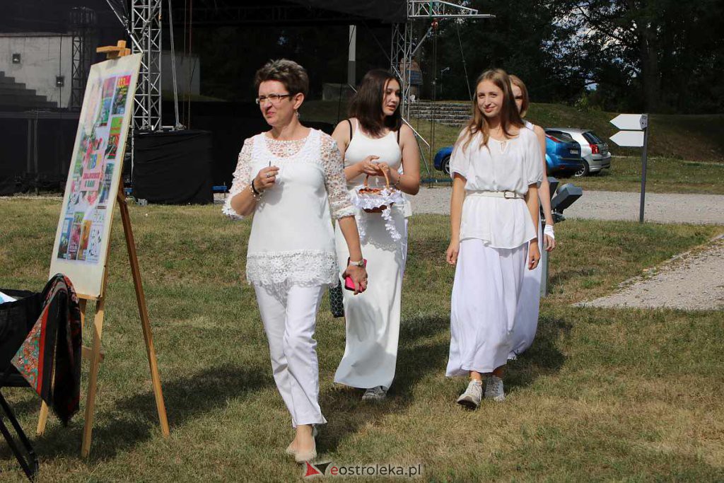 Piknik literacki na Fortach Bema i 11. edycja akcji Narodowe Czytanie w Ostrołęce [03.09.2022] - zdjęcie #48 - eOstroleka.pl