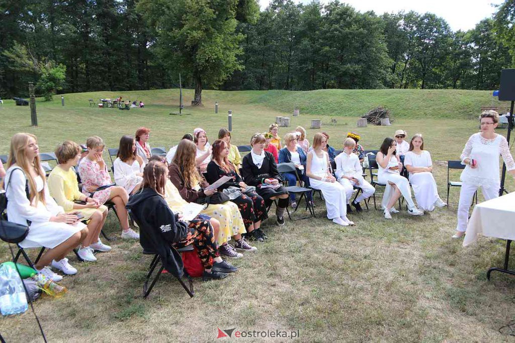 Piknik literacki na Fortach Bema i 11. edycja akcji Narodowe Czytanie w Ostrołęce [03.09.2022] - zdjęcie #41 - eOstroleka.pl