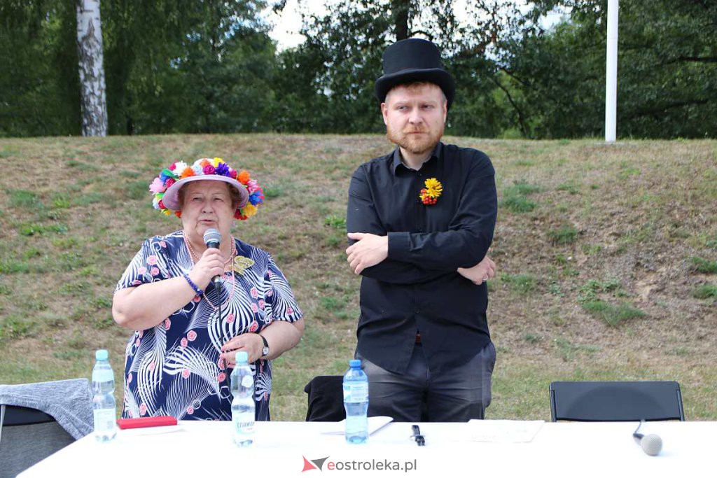 Piknik literacki na Fortach Bema i 11. edycja akcji Narodowe Czytanie w Ostrołęce [03.09.2022] - zdjęcie #27 - eOstroleka.pl