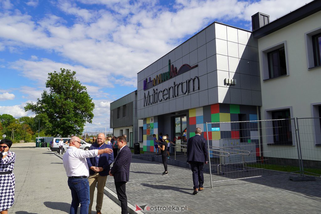 Multicentrum na osiedlu Stacja oficjalnie otwarte [03.09.2022] - zdjęcie #298 - eOstroleka.pl