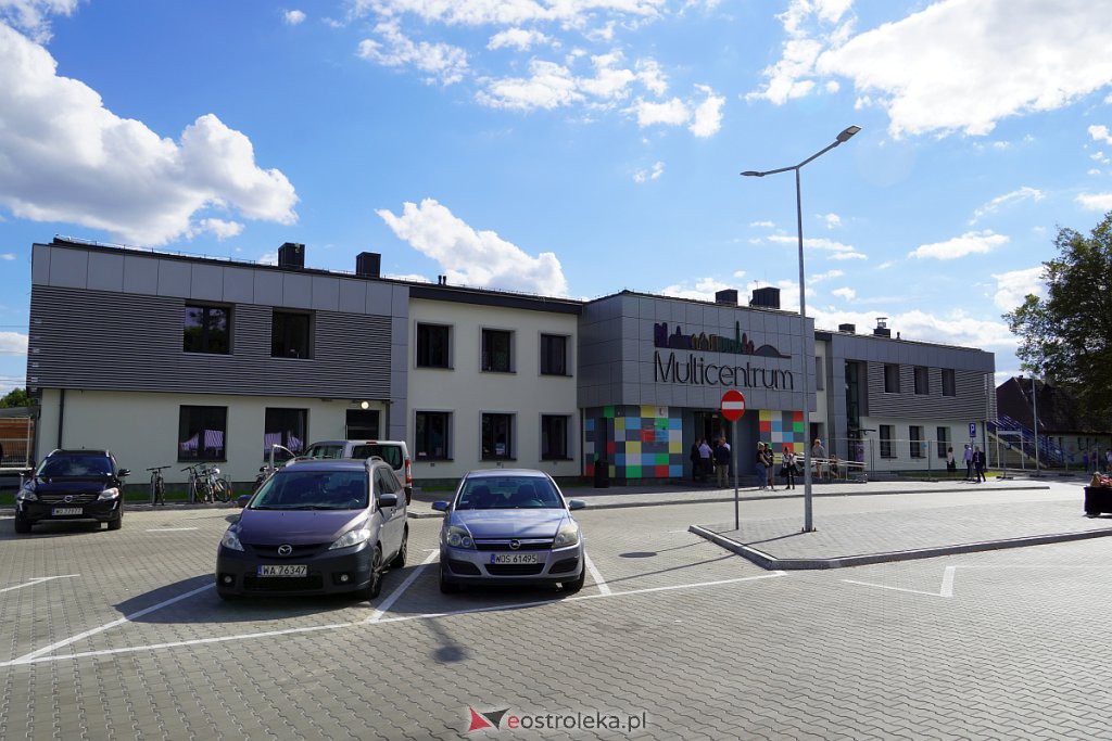 Multicentrum na osiedlu Stacja oficjalnie otwarte [03.09.2022] - zdjęcie #28 - eOstroleka.pl