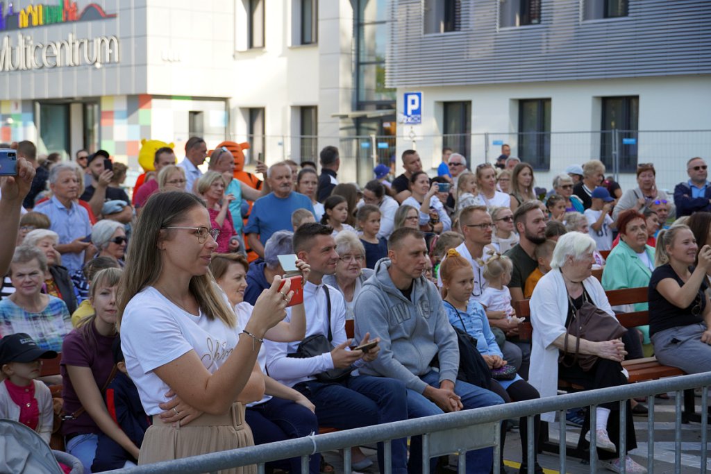Multicentrum na osiedlu Stacja oficjalnie otwarte [03.09.2022] - zdjęcie #56 - eOstroleka.pl