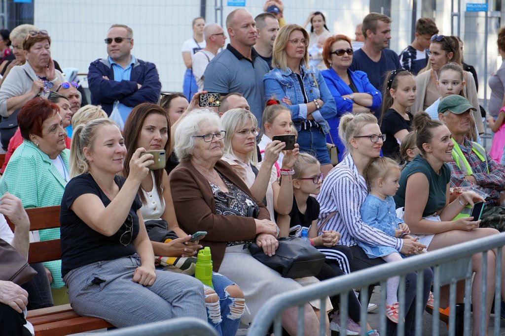 Multicentrum na osiedlu Stacja oficjalnie otwarte [03.09.2022] - zdjęcie #54 - eOstroleka.pl