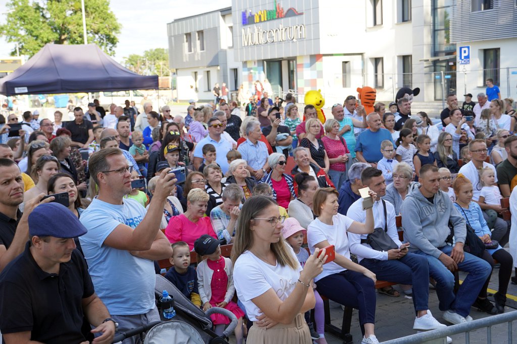 Multicentrum na osiedlu Stacja oficjalnie otwarte [03.09.2022] - zdjęcie #50 - eOstroleka.pl