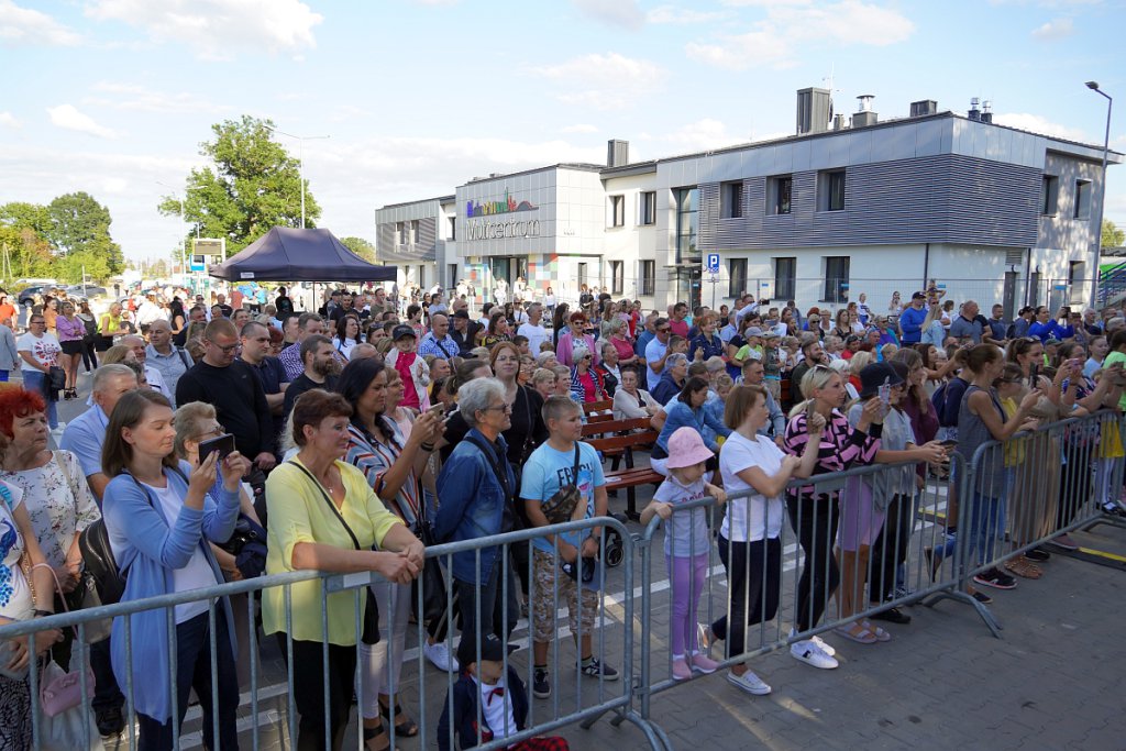Multicentrum na osiedlu Stacja oficjalnie otwarte [03.09.2022] - zdjęcie #31 - eOstroleka.pl