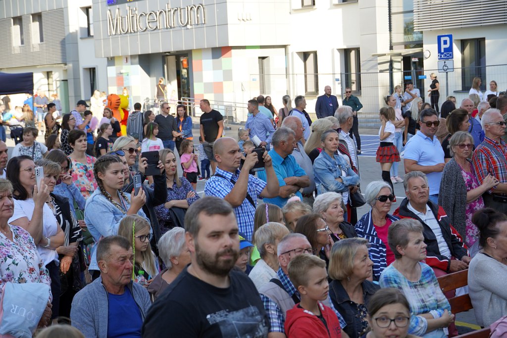 Multicentrum na osiedlu Stacja oficjalnie otwarte [03.09.2022] - zdjęcie #5 - eOstroleka.pl