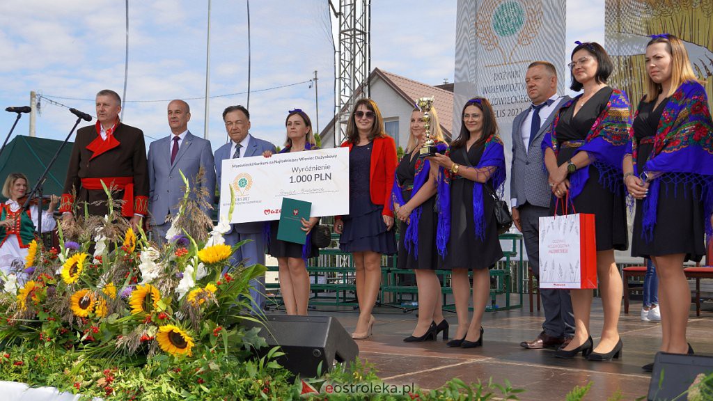 Dożynki w Lelisie 2022. Dzielnie chlebem i rozstrzygnięcie konkursu na najpiękniejszy wieniec dożynkowy [04.09.2022] - zdjęcie #34 - eOstroleka.pl