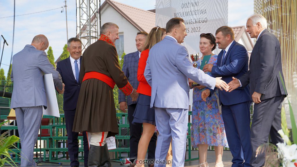 Dożynki w Lelisie 2022. Dzielnie chlebem i rozstrzygnięcie konkursu na najpiękniejszy wieniec dożynkowy [04.09.2022] - zdjęcie #27 - eOstroleka.pl