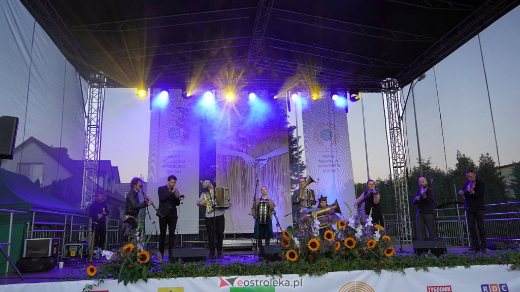 Dożynki w Lelisie 2022 - koncert zespołów Leszcze i Tęgie Chłopy [04.09.2022] - zdjęcie #39 - eOstroleka.pl