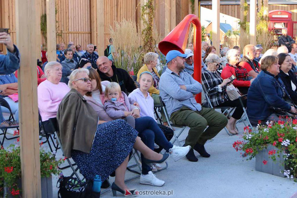 Muzyczne lato w tężni. Tym razem Grupa Nie Oni Jedni [04.09.2022] - zdjęcie #22 - eOstroleka.pl