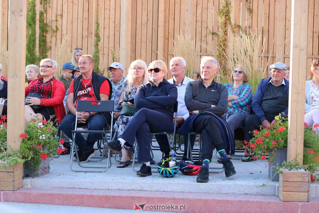 Muzyczne lato w tężni. Tym razem Grupa Nie Oni Jedni [04.09.2022] - zdjęcie #14 - eOstroleka.pl