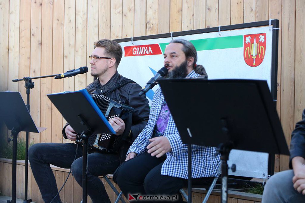 Muzyczne lato w tężni. Tym razem Grupa Nie Oni Jedni [04.09.2022] - zdjęcie #10 - eOstroleka.pl