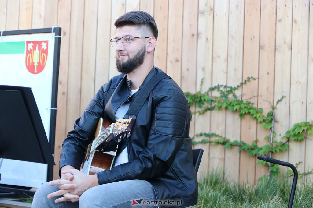 Muzyczne lato w tężni. Tym razem Grupa Nie Oni Jedni [04.09.2022] - zdjęcie #9 - eOstroleka.pl