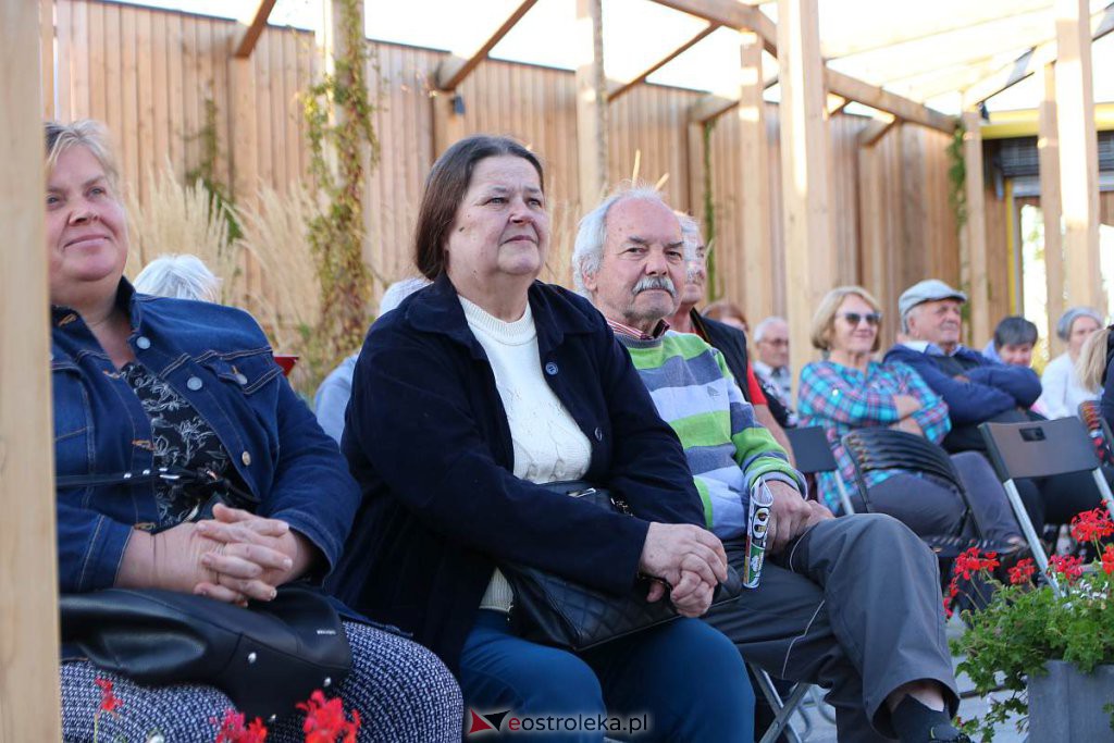 Muzyczne lato w tężni. Tym razem Grupa Nie Oni Jedni [04.09.2022] - zdjęcie #5 - eOstroleka.pl