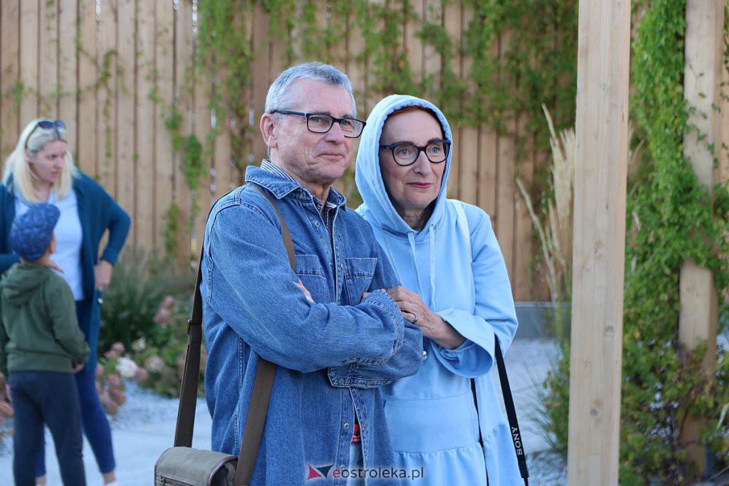 Muzyczne lato w tężni. Tym razem Grupa Nie Oni Jedni [04.09.2022] - zdjęcie #4 - eOstroleka.pl