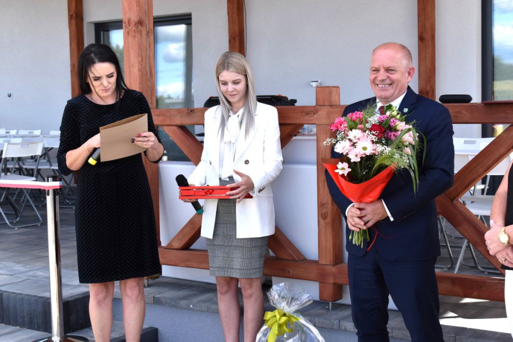 W Szafrankach mają własne miejsce do sołeckich spotkań i zabaw. Nowa świetlica wiejska oficjalnie otwarta! [06.09.2022] - zdjęcie #23 - eOstroleka.pl