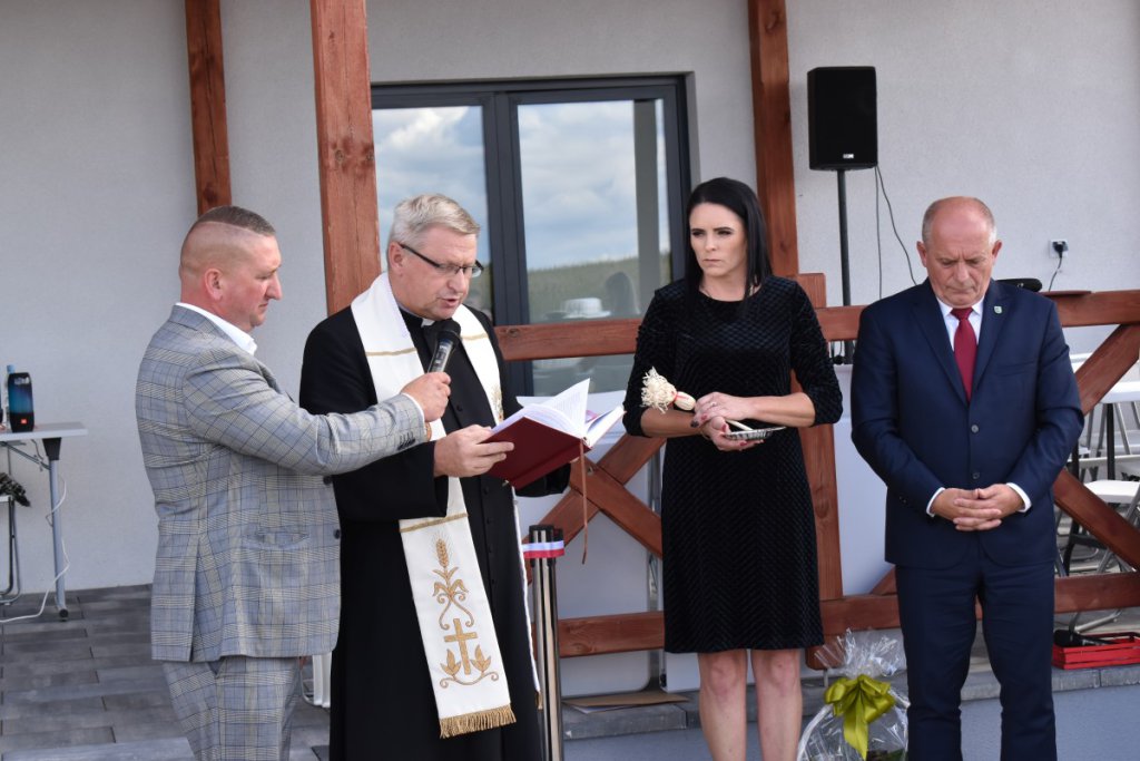 W Szafrankach mają własne miejsce do sołeckich spotkań i zabaw. Nowa świetlica wiejska oficjalnie otwarta! [06.09.2022] - zdjęcie #11 - eOstroleka.pl
