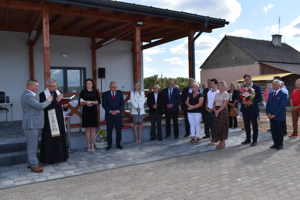 W Szafrankach mają własne miejsce do sołeckich spotkań i zabaw. Nowa świetlica wiejska oficjalnie otwarta! [06.09.2022] - zdjęcie #10 - eOstroleka.pl