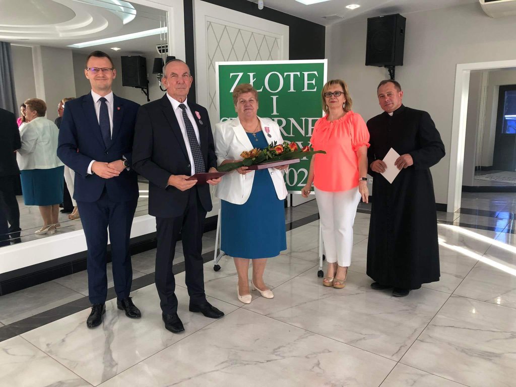 Piękne jubileusze w gminie Rzekuń. Świętowano Złote i Srebrne Gody [07.09.2022] - zdjęcie #70 - eOstroleka.pl