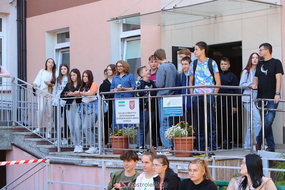 OSA i De-eM z akcją “Duża przerwa” w kolejnych szkołach [07.09.2022] - zdjęcie #67 - eOstroleka.pl