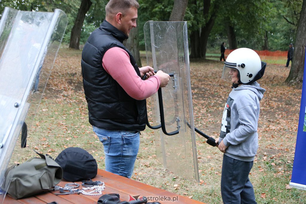 Pieczenie ziemniaka z pokazem tresury psów obronnych w Przytułach Starych [10.09.2022] - zdjęcie #70 - eOstroleka.pl