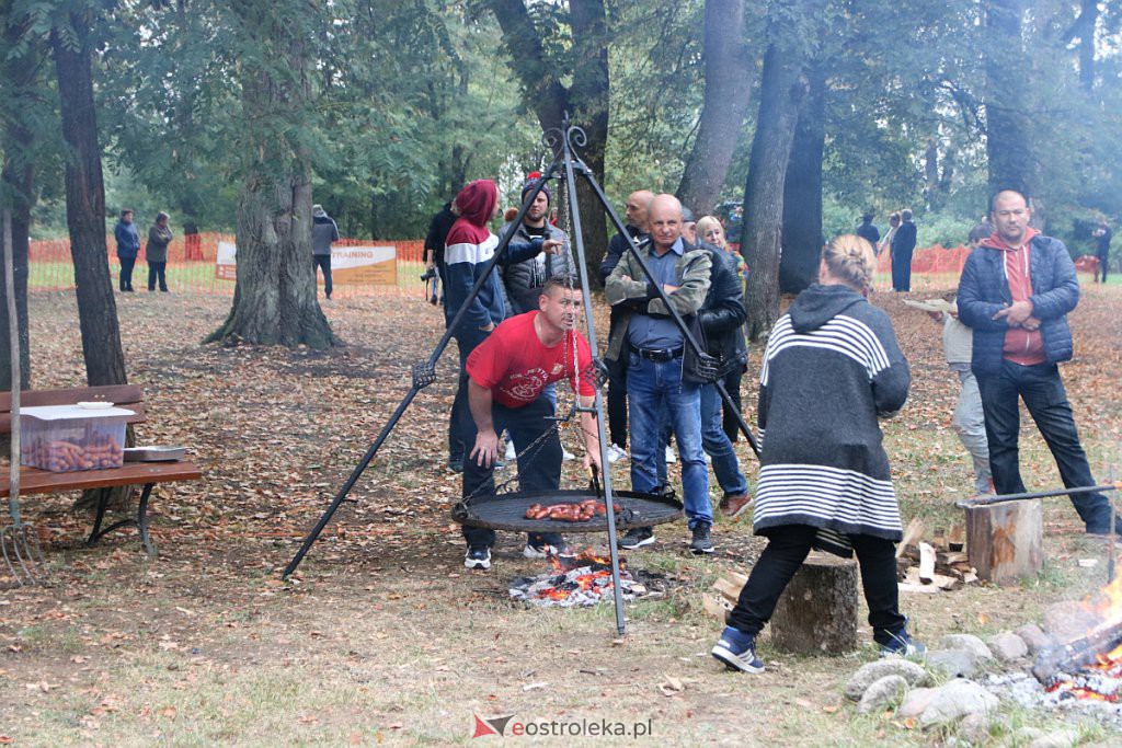 Pieczenie ziemniaka z pokazem tresury psów obronnych w Przytułach Starych [10.09.2022] - zdjęcie #61 - eOstroleka.pl