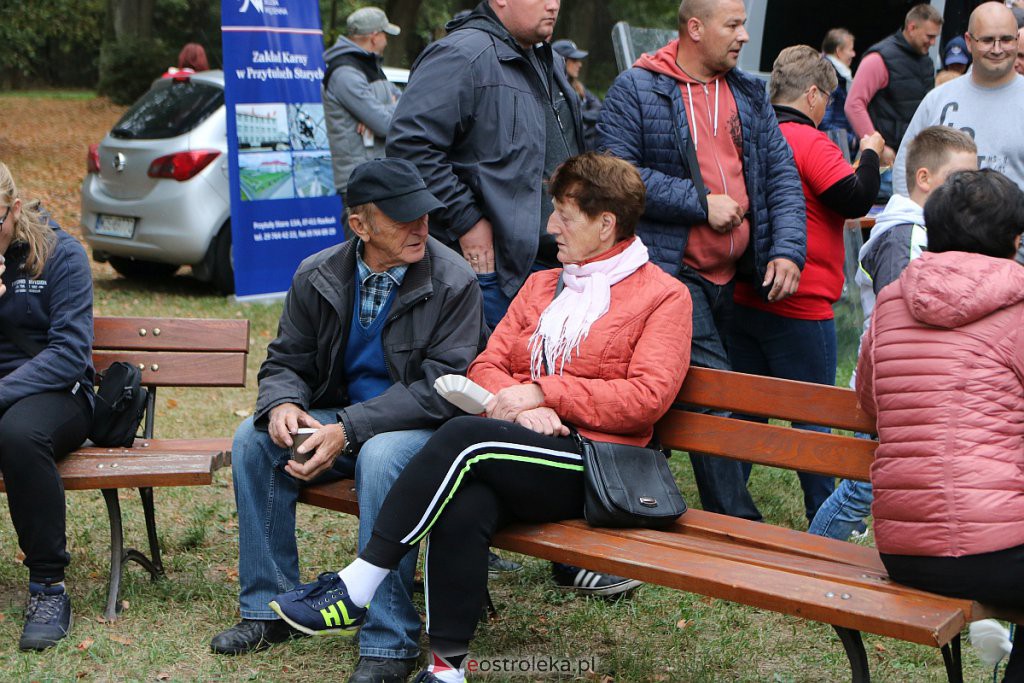 Pieczenie ziemniaka z pokazem tresury psów obronnych w Przytułach Starych [10.09.2022] - zdjęcie #38 - eOstroleka.pl