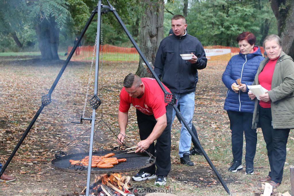 Pieczenie ziemniaka z pokazem tresury psów obronnych w Przytułach Starych [10.09.2022] - zdjęcie #36 - eOstroleka.pl