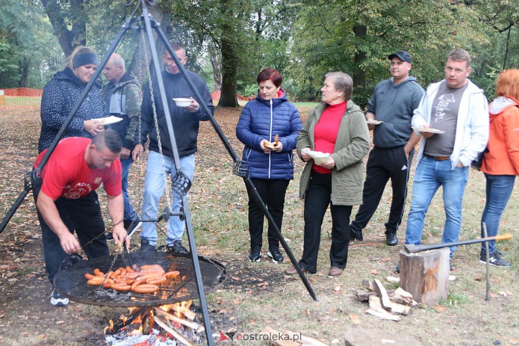 Pieczenie ziemniaka z pokazem tresury psów obronnych w Przytułach Starych [10.09.2022] - zdjęcie #33 - eOstroleka.pl