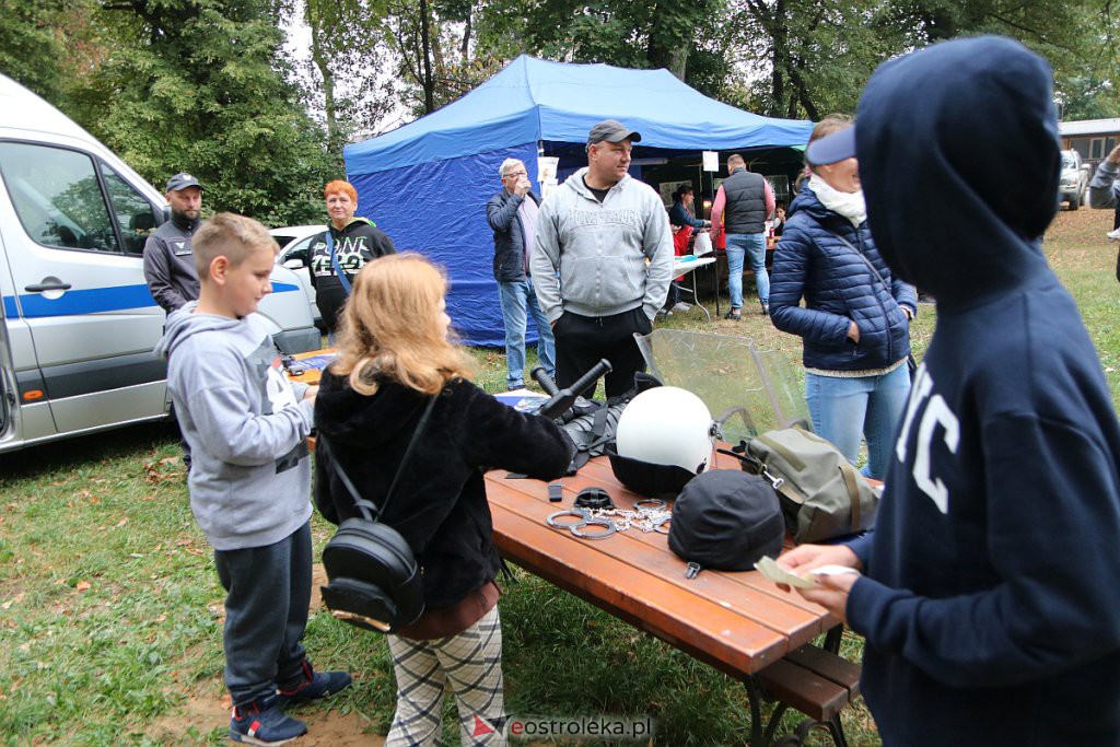 Pieczenie ziemniaka z pokazem tresury psów obronnych w Przytułach Starych [10.09.2022] - zdjęcie #28 - eOstroleka.pl