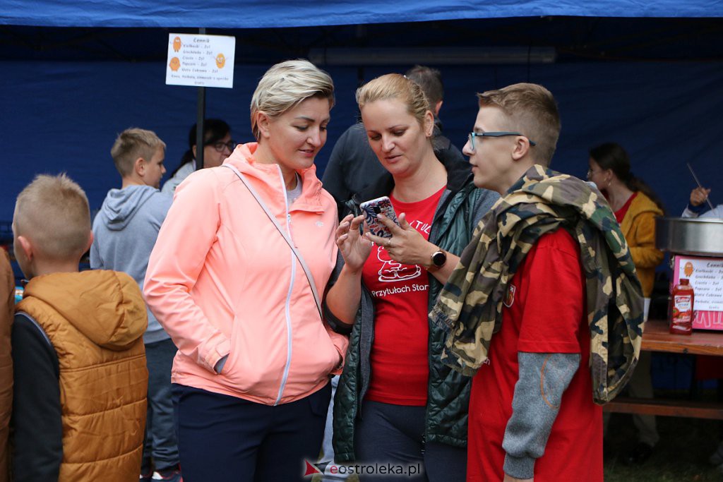 Pieczenie ziemniaka z pokazem tresury psów obronnych w Przytułach Starych [10.09.2022] - zdjęcie #11 - eOstroleka.pl